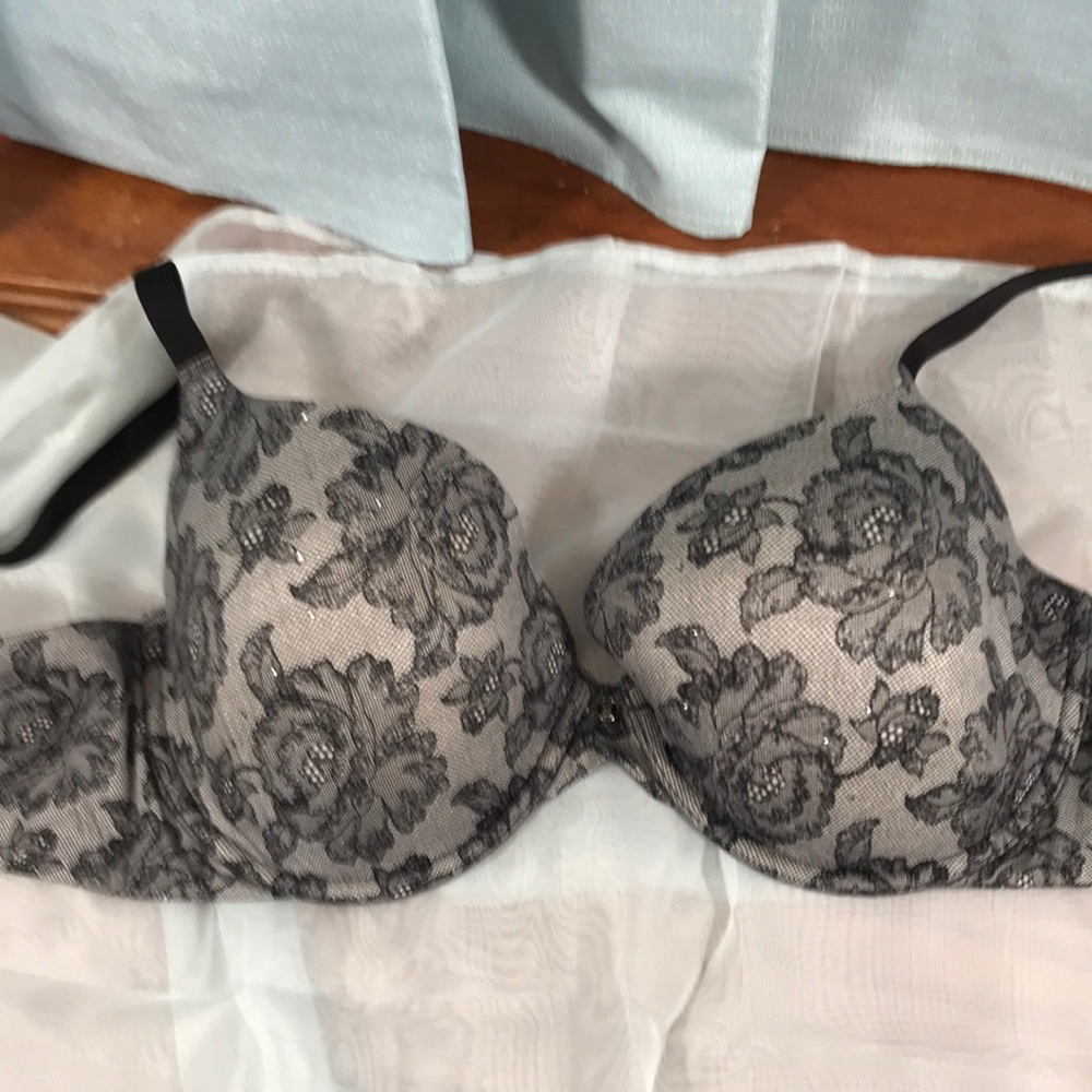 Victorias Secret 38D lined Demi.